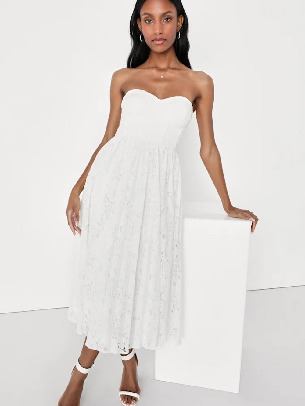 Lulu's "Exquisite Aura" Strapless Eyelet Lace Midi Dress Size S Corset Bustier